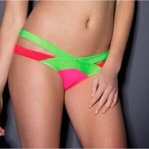 Agent Provocateur Mazzy Bottom in Green/Pink
